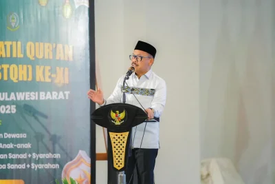 Gubernur Sulbar Suhardi Duka.