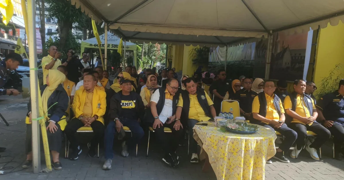 Peletakan batu pertama pembangunan sekretariat AMPI Sulsel.