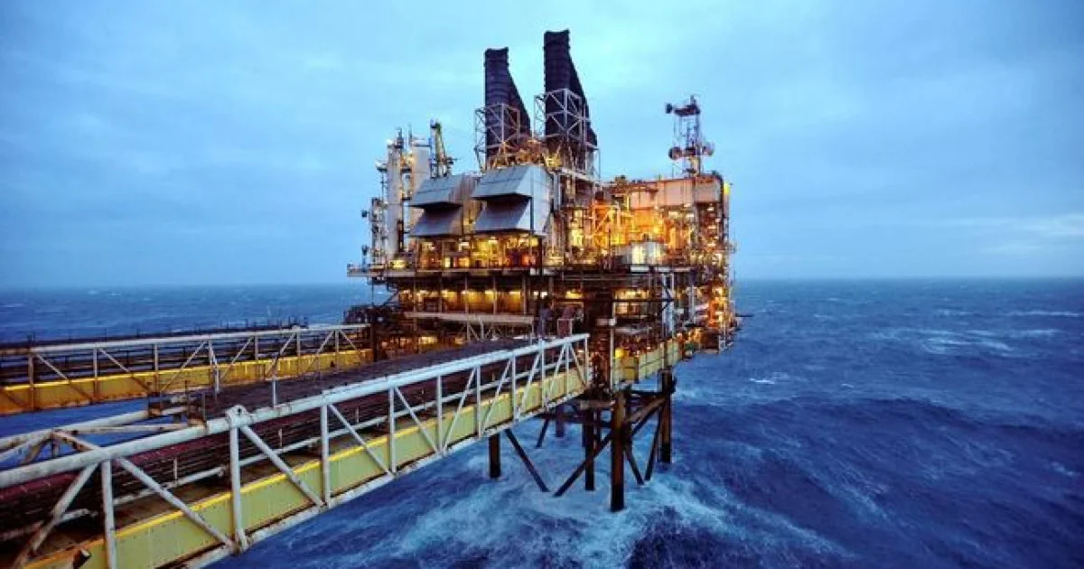 Harga Minyak RI Tembus US$102,26, Lampaui Asumsi APBN