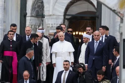 Paus Leo Sentil Trump: Dunia Dirusak Tiran Pecinta Perang